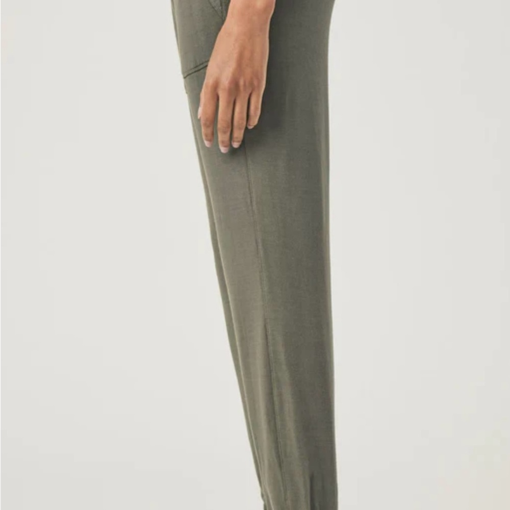 SPLENDID SUPER SOFT JOGGER Soft Vintage Olive Branch PANTS COMY DRESSY NEW - Picture 2 of 4